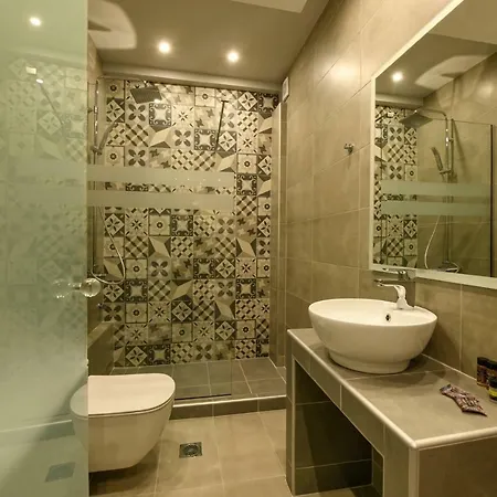 Апартаменты Sunny Luxury Stone Кавала